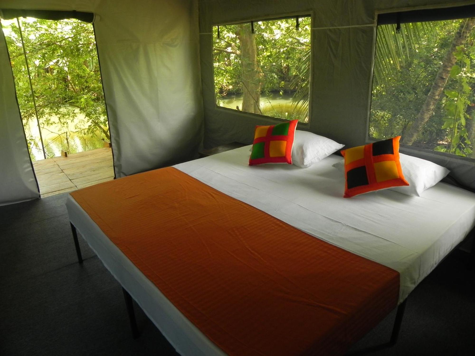 Makulu Safari Camping ウダワラウェ エクステリア 写真