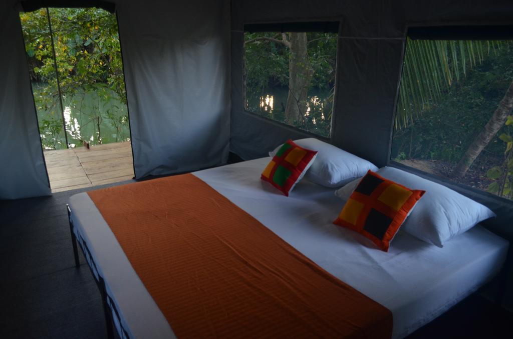 Makulu Safari Camping ウダワラウェ エクステリア 写真